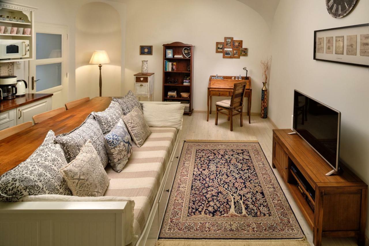 Melody Apartman Έγκερ Εξωτερικό φωτογραφία